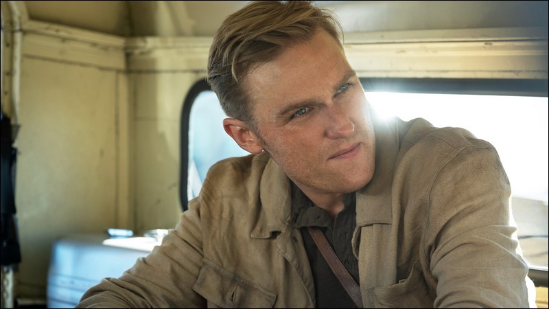 Lee Shaw, joué par Wyatt Russell, dans Monarch : Legacy of Monsters
